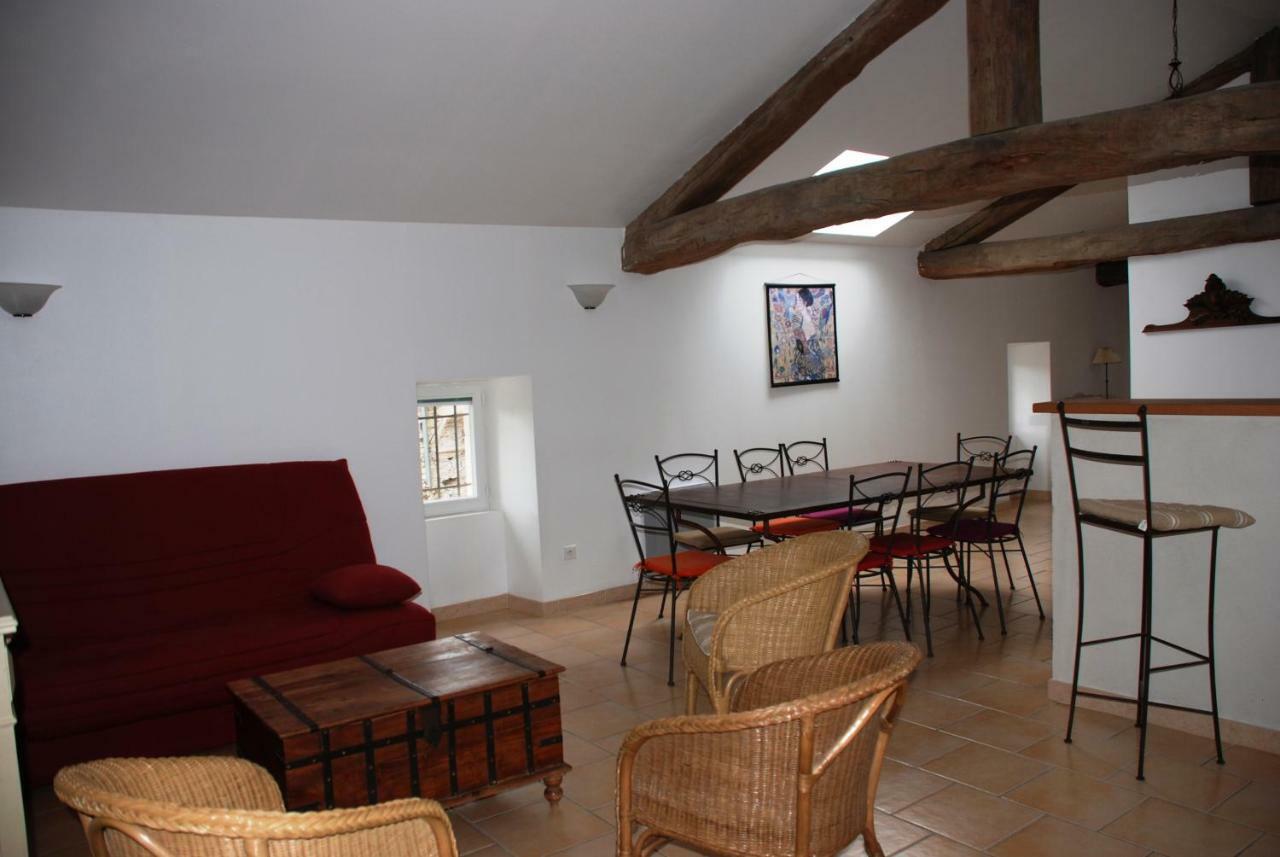 Bed and Breakfast Les Jardins Du Mas Evesque Rousson  Zewnętrze zdjęcie
